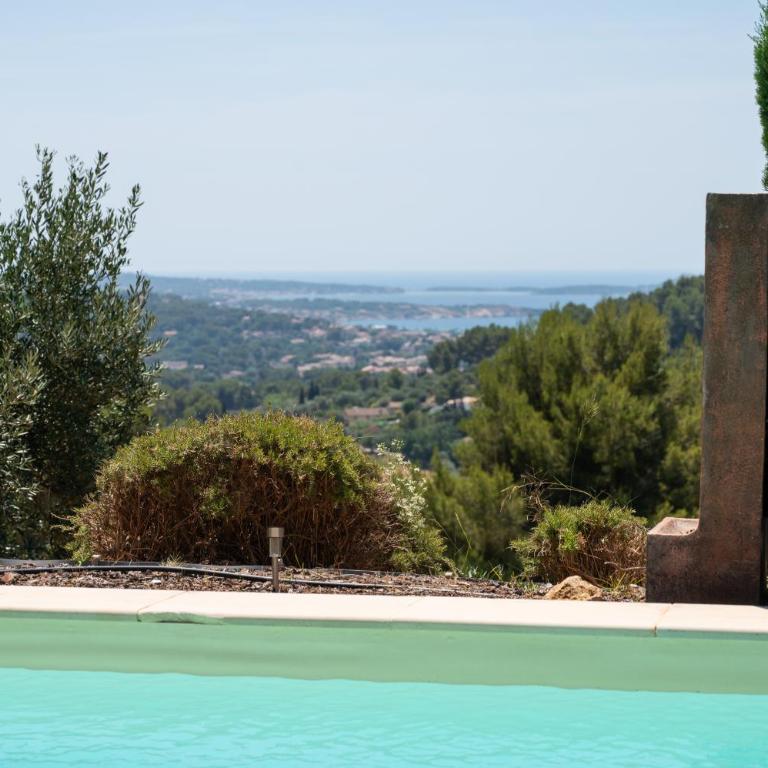 Villa La Belle Bleue, Piscine Chauffée, Vue Mer, Sanary-sur-Mer proche Bandol - Villa - Vue sur Mer - 17