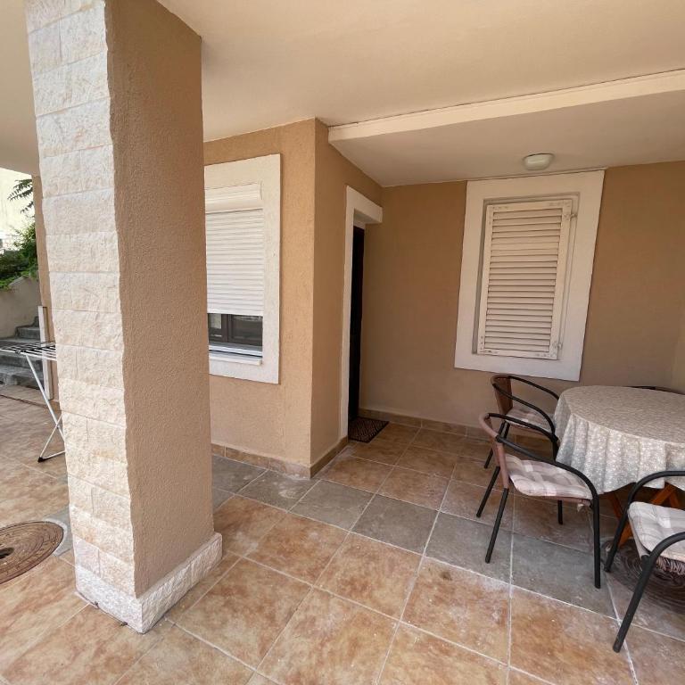Apartments Minja S - One-Bedroom Apartment with Terrace - 13