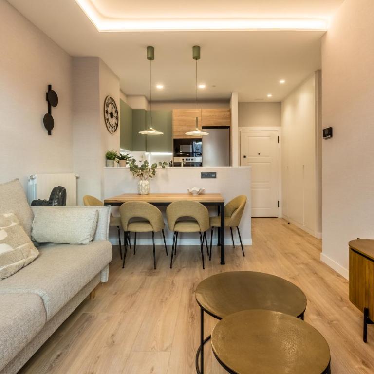 Plaza Mayor - Apartamentos Burgos Deluxe - Deluxe Apartment mit 2 Schlafzimmern - 7