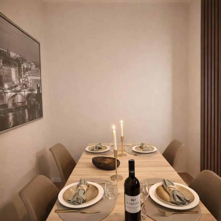 Unique Parisian flat near Gare Montparnasse - Appartement - 9