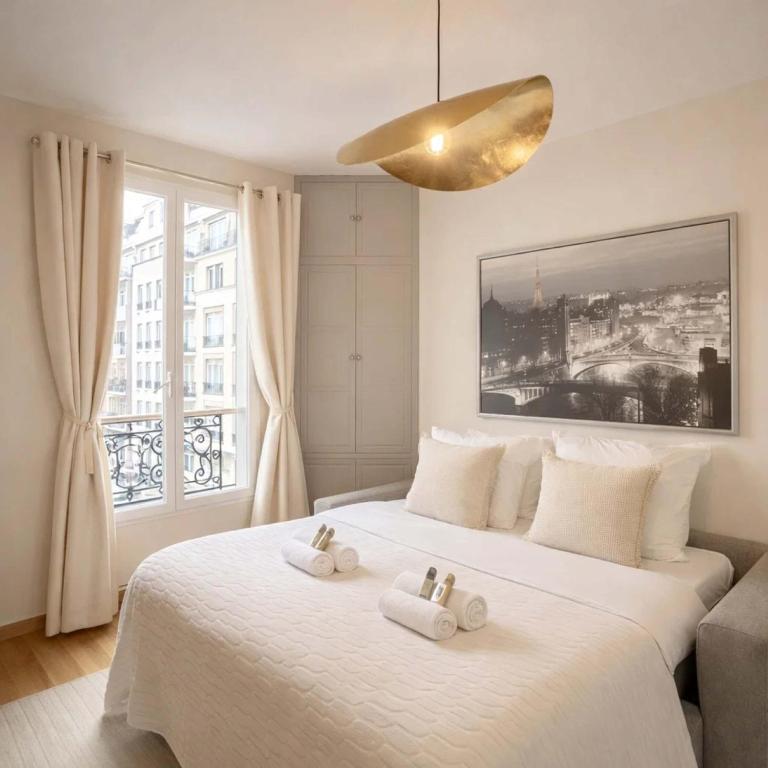 Unique Parisian flat near Gare Montparnasse - Appartement - 23
