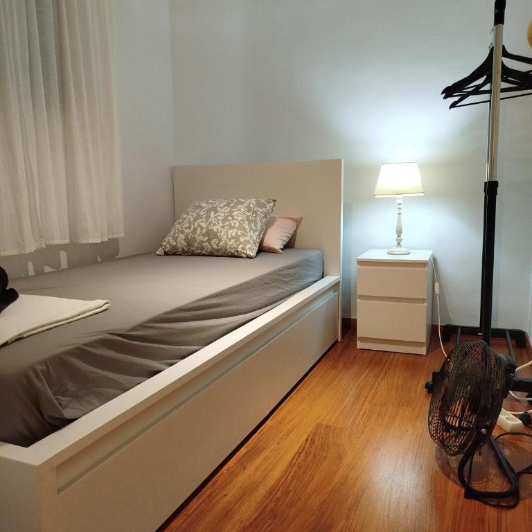 Rooms in the center City - Habitación Individual Económica - 2