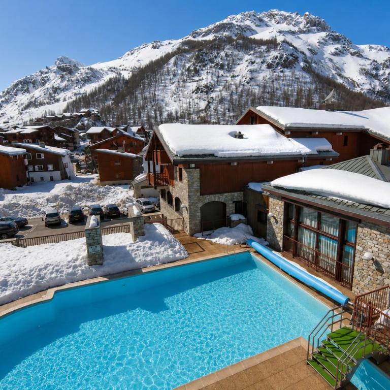 Val d'Isère Centre - Emplacement Idéal - Monolocale con Balcone - 12