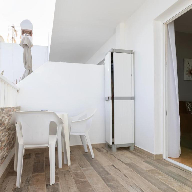 DARUMA APARTMENTS 1-Bedroom Apartment with Sea Views - Apartment mit 1 Schlafzimmer - 6