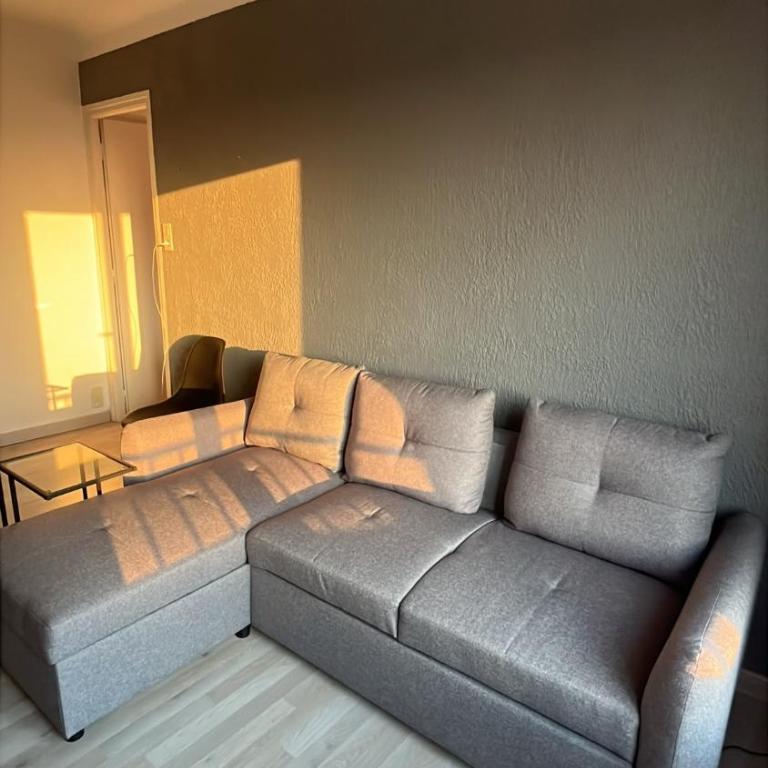 T2 40m2 Canet plage à 250 m de la plage et de la place Méditerranée - Appartement 1 Chambre - 3