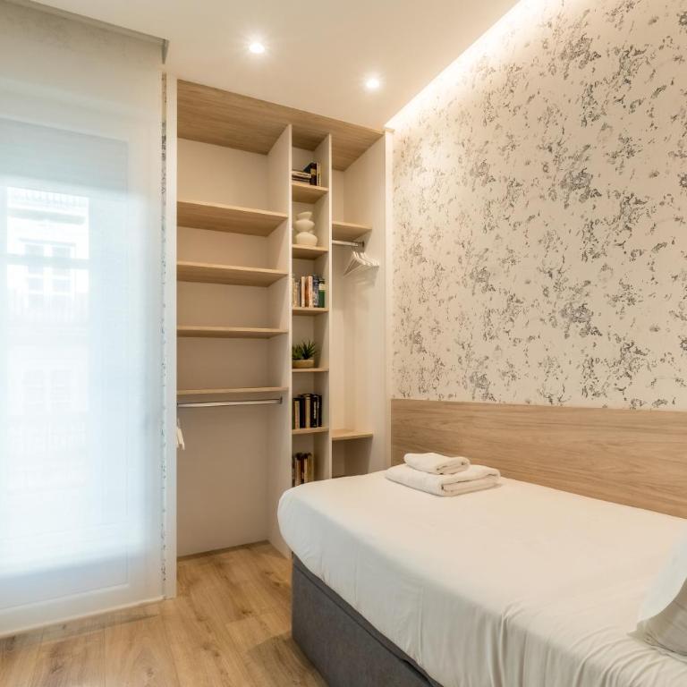 Plaza Mayor - Apartamentos Burgos Deluxe - Deluxe Apartment mit 2 Schlafzimmern - 19