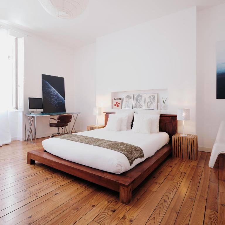 Vendôme, sublime, downtown Biarritz, private parking - Appartement - Vue sur Ville - 29