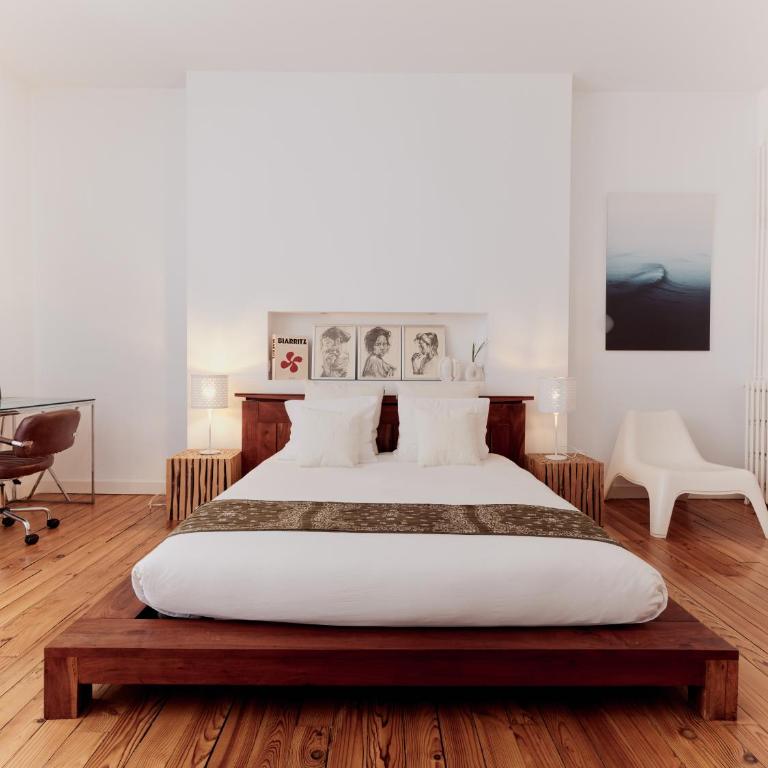 Vendôme, sublime, downtown Biarritz, private parking - Appartement - Vue sur Ville - 84