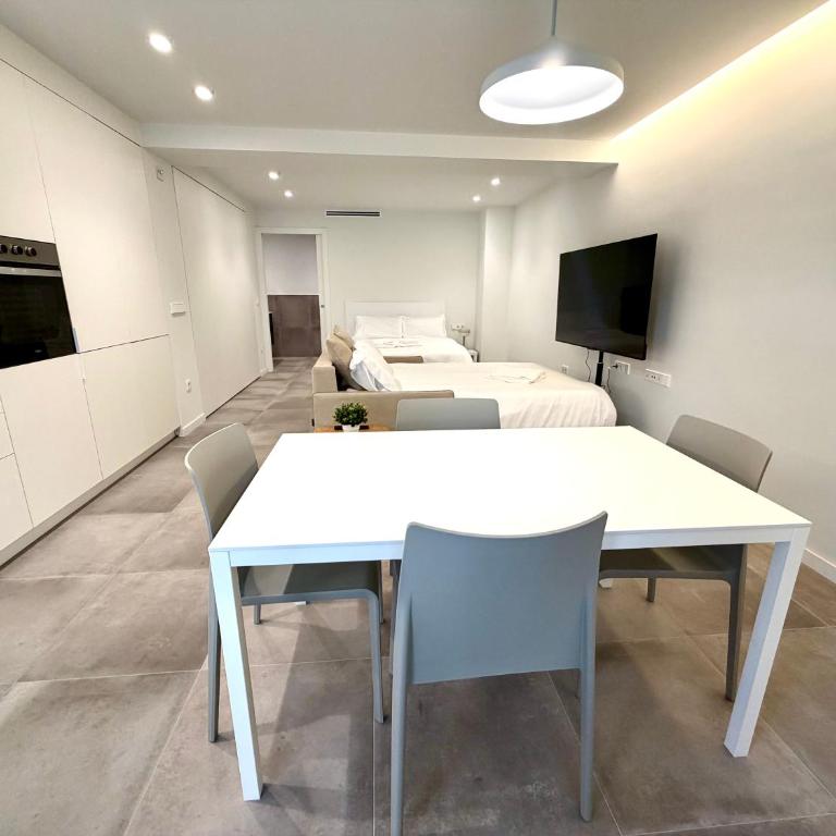 Modern Valencia Studio Near Nou Mestalla & Metro - Apartment mit 1 Schlafzimmer - 12