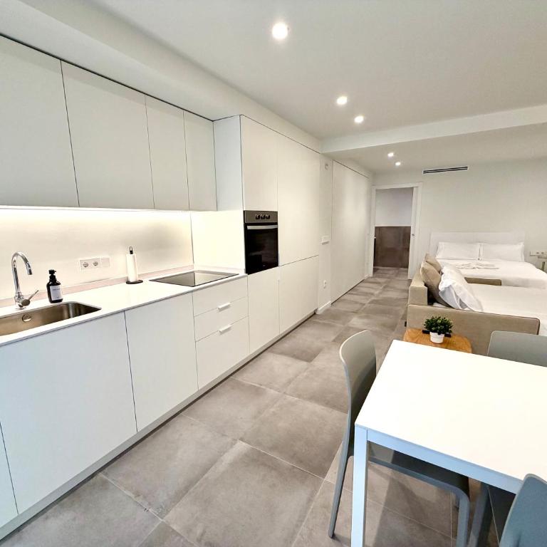 Modern Valencia Studio Near Nou Mestalla & Metro - Apartment mit 1 Schlafzimmer - 11