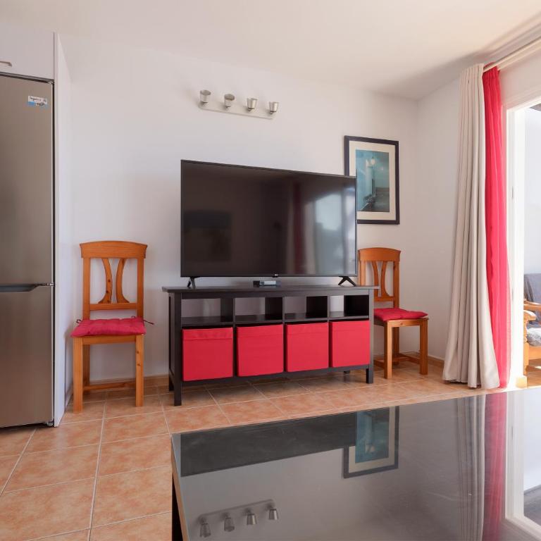 DARUMA APARTMENTS 2-Bedroom Duplex with Sea Views - Two-Bedroom Apartment - 5