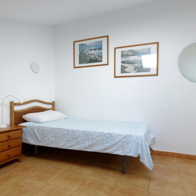 DARUMA APARTMENTS 2-Bedroom Duplex with Sea Views - Two-Bedroom Apartment - 13