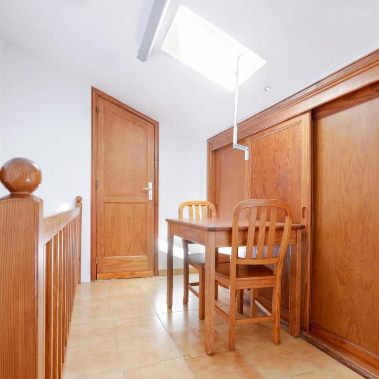 DARUMA APARTMENTS 2-Bedroom Duplex with Sea Views - Two-Bedroom Apartment - 17