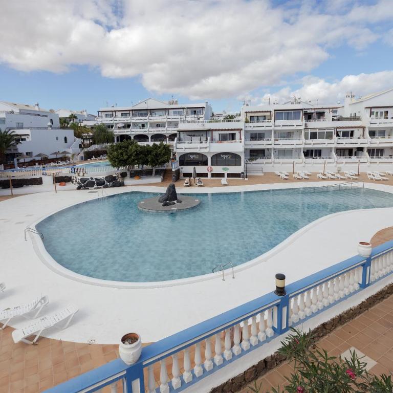 DARUMA APARTMENTS 2-Bedroom Duplex with Sea Views - Two-Bedroom Apartment - 18