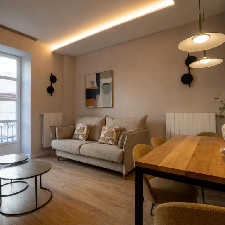 Plaza Mayor - Apartamentos Burgos Deluxe - Deluxe Apartment mit 2 Schlafzimmern - 1
