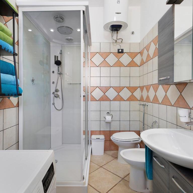 Dimora del Principe - Appartamento Premium con 3 Camere da Letto e Balcone - 20