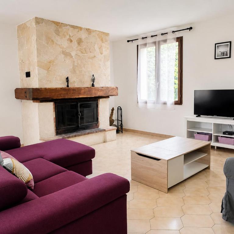 Grande maison familiale avec piscine et jardin - Appartamento con 4 Camere da Letto - 2