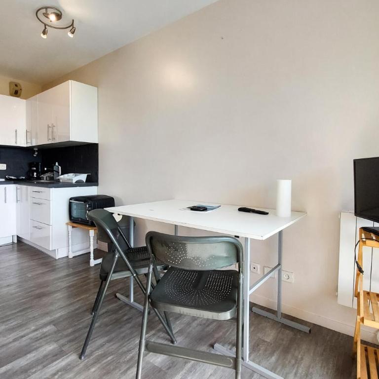 Lovely Apartment In La Rochelle - Appartement - Vue sur Mer - 6