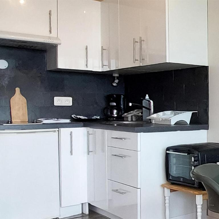 Lovely Apartment In La Rochelle - Appartement - Vue sur Mer - 7