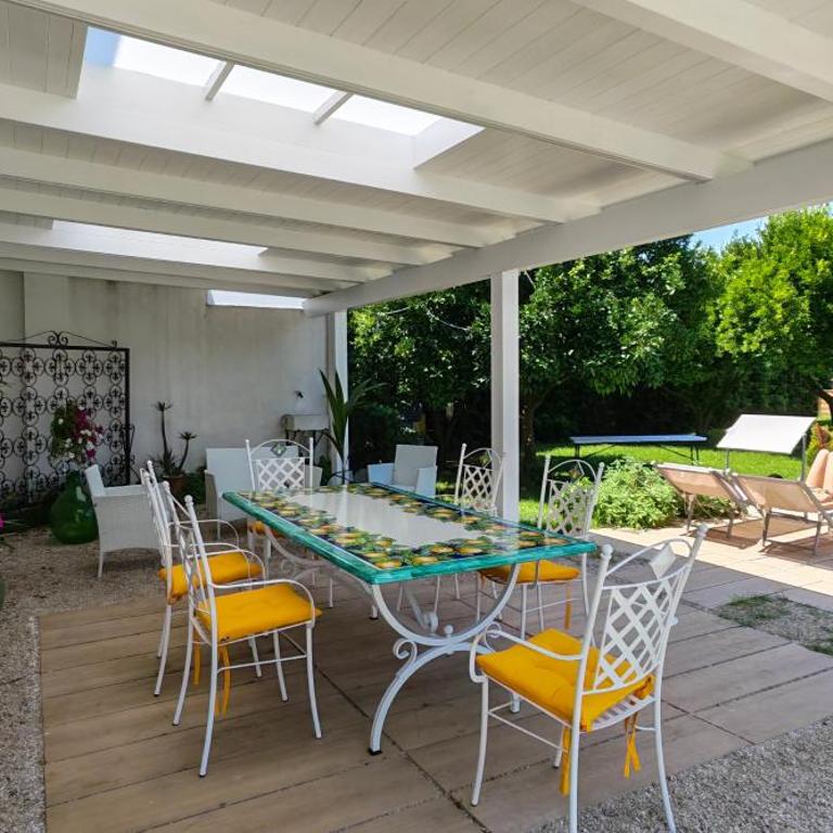 Domus DEA Holiday Home - One-Bedroom House - 9