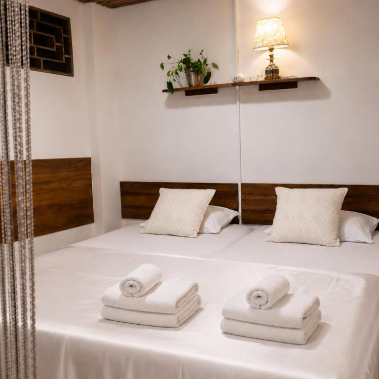 Feliz Puerta - Entire House with Rooftop Terrace, Iquitos - Three-Bedroom Vacation Home - 7