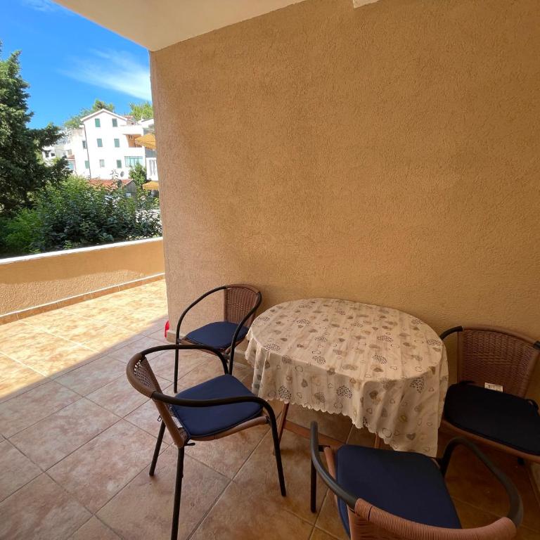 Apartments Minja S - One-Bedroom Apartment with Terrace - 3