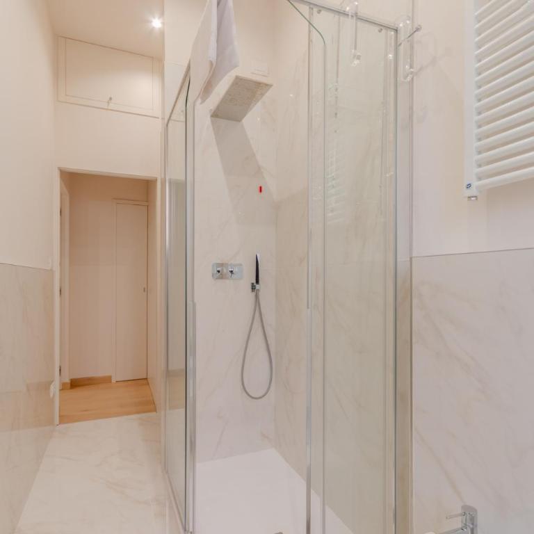 GuestHost - Suite San Lorenzo Chic Apartment with Private Courtyard - Apartment mit 1 Schlafzimmer - 5