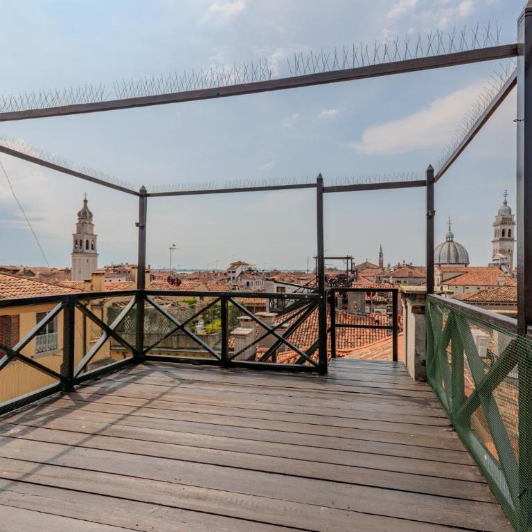 GuestHost - Suite San Lorenzo Chic Apartment with Private Courtyard - Apartment mit 1 Schlafzimmer - 4