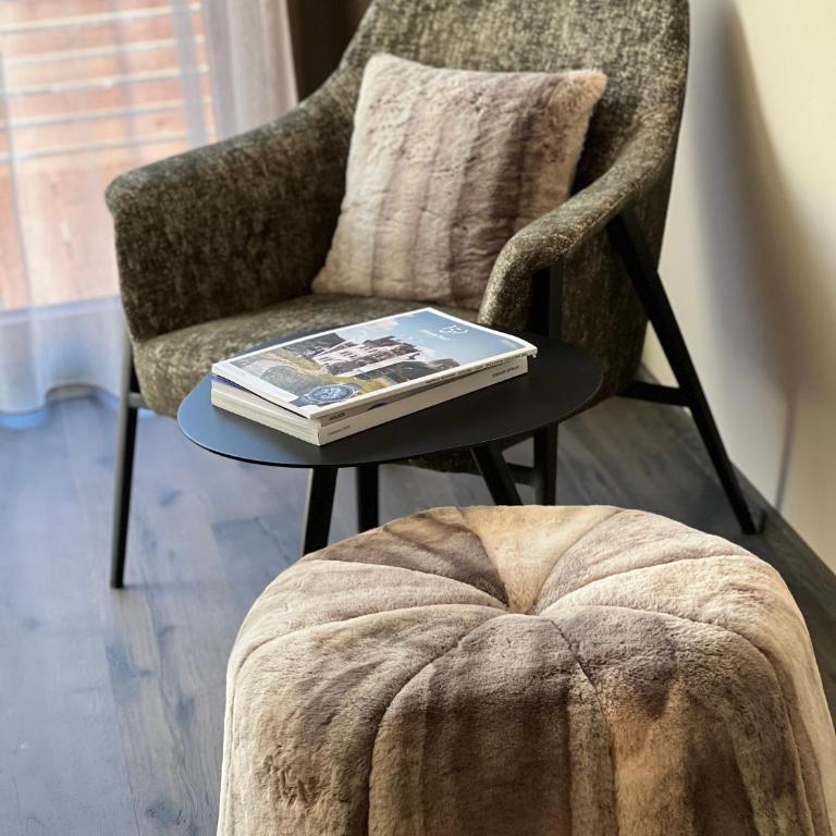 Revier Boutique Hotel Kaprun - Zimmer mit Kingsize-Bett und Balkon - 4