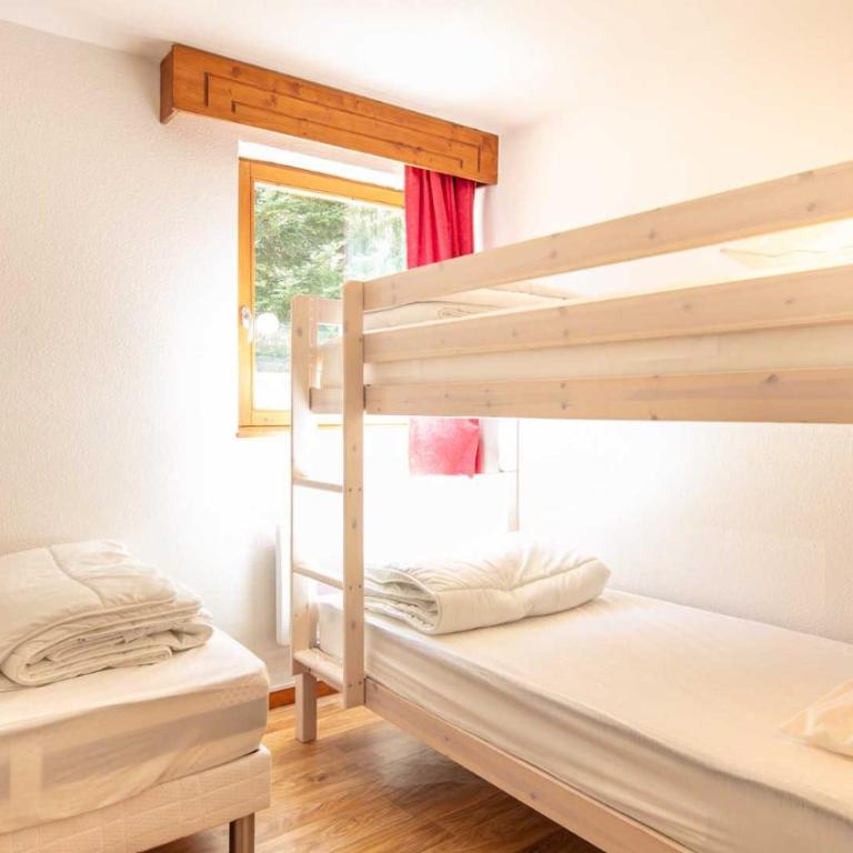 V du Bachat Sorbiers E N21 - 3P7 - Appartement - 6