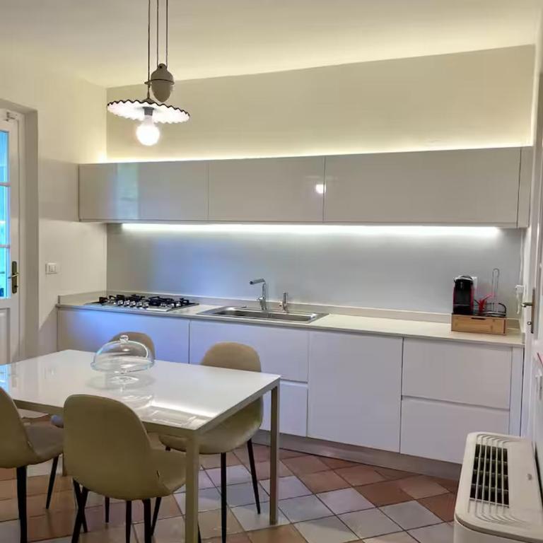 Exclusive villa With Pool and 5 bedrooms - Villa con 1 Camera da Letto - 20