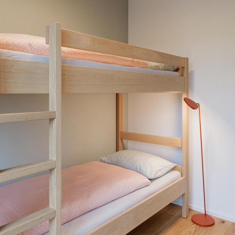 Geneva Youth Hostel - Chambre Familiale avec Salle de Bains Privative - 3