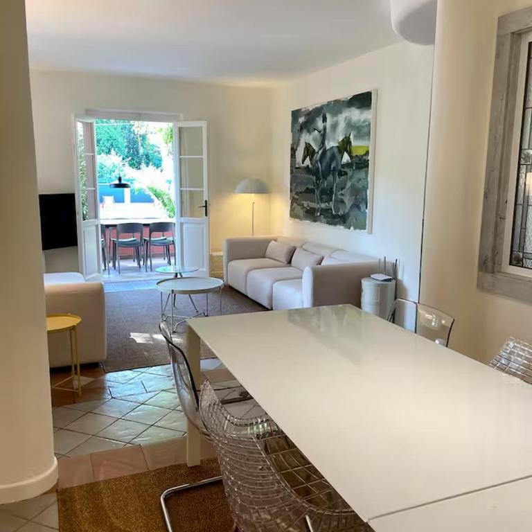 Exclusive villa With Pool and 5 bedrooms - Villa con 1 Camera da Letto - 56