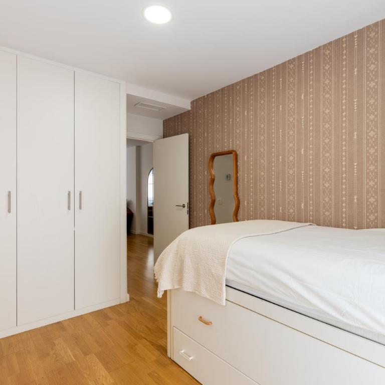PISO NUEVO EN TRIANA - Apartamento de 3 dormitorios - 31