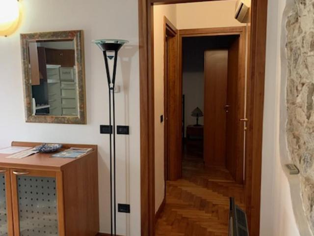 Miri house Desenzano del Garda -Centro storico, 30 m dal lago - Appartamento con 1 Camera da Letto - 15