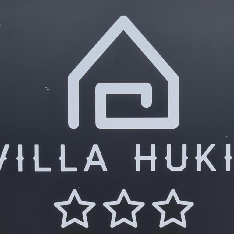 Villa Hukic - Deluks Dvokrevetna Soba sa Bračnim Krevetom - 8