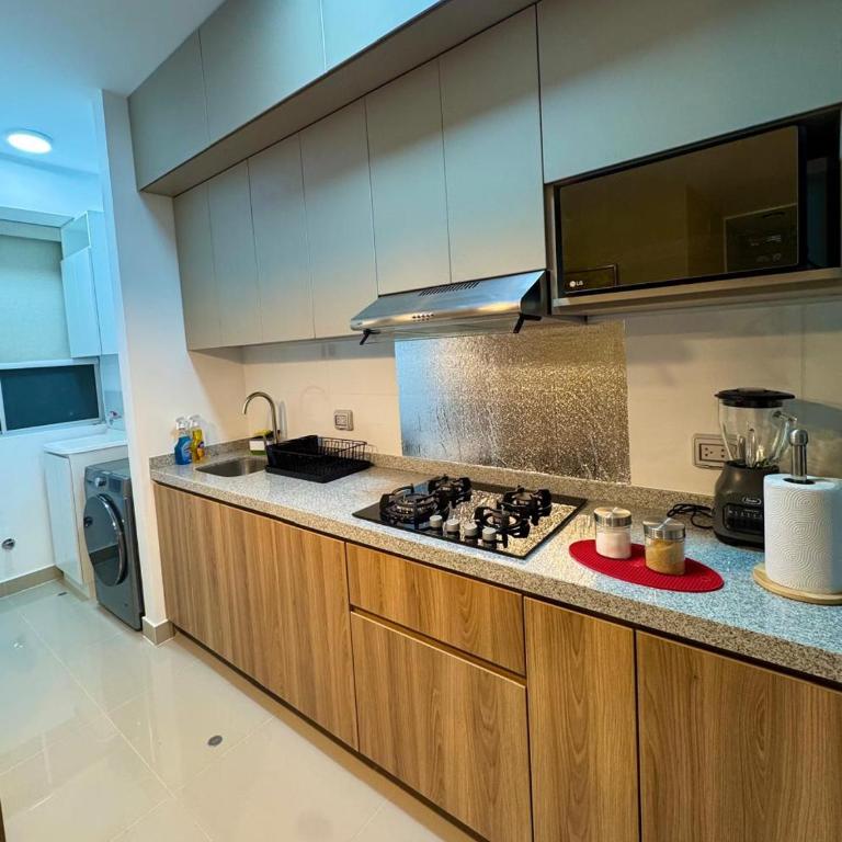 Luna Dorada - 3 Dormitorios con Piscina - Aeropuerto a 15 min - Three-Bedroom Apartment - 9