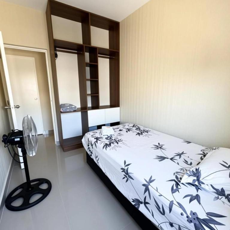 Luna Dorada - 3 Dormitorios con Piscina - Aeropuerto a 15 min - Three-Bedroom Apartment - 15
