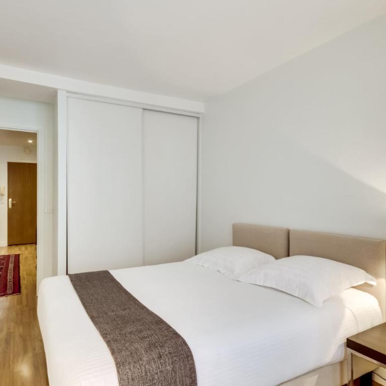 Wonderful Mail Street Apartments - Appartamento con 2 Camere da Letto e Terrazza - 4