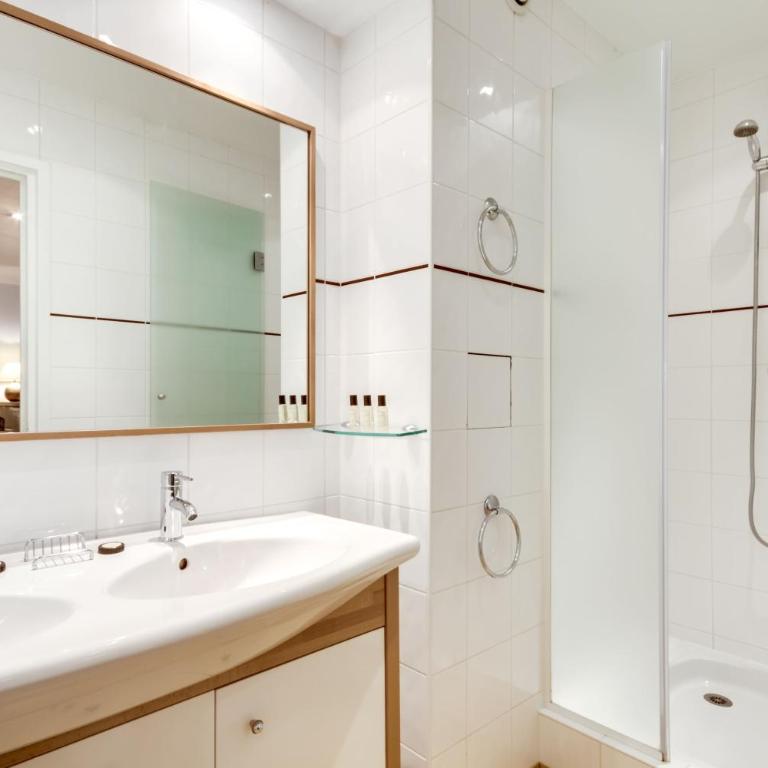 Wonderful Mail Street Apartments - Appartamento con 2 Camere da Letto e Terrazza - 6