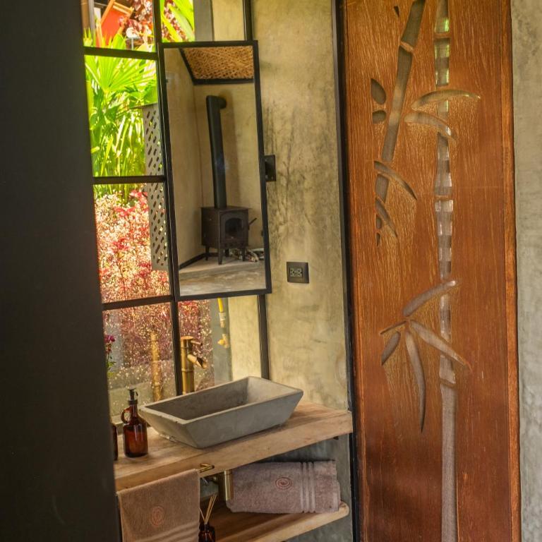 Macana Eco Hotel - Deluxe Room - 17