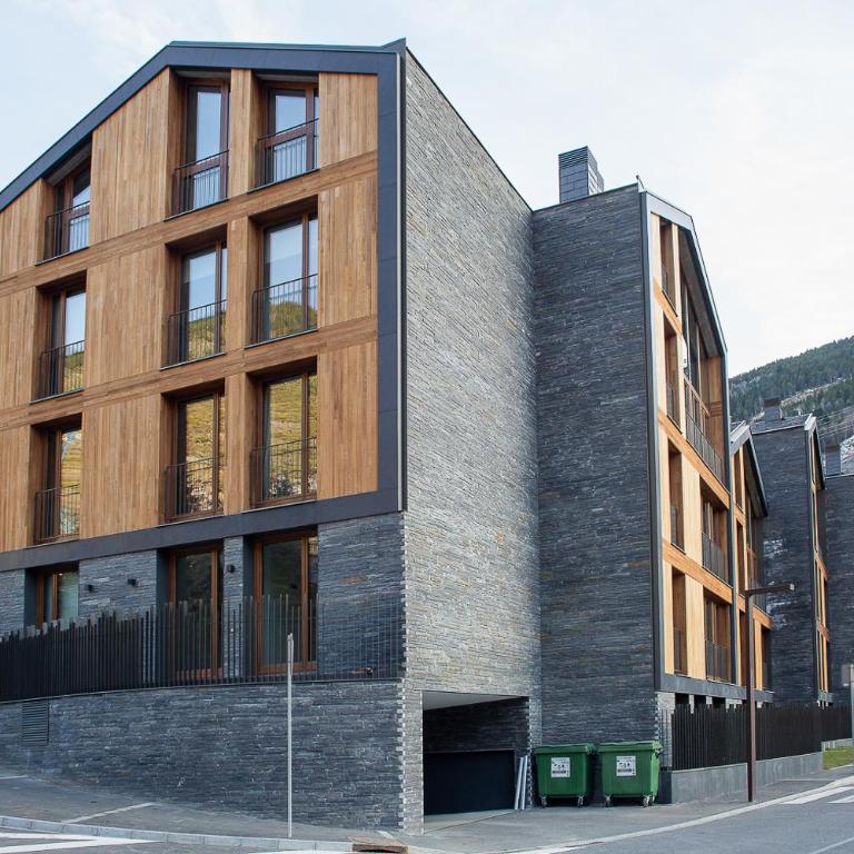 Tarter Mountain & SPA - Gym - Pool - Sauna - HIKING l by BonesVacances - Apartamento de 3 dormitorios - Planta Alta - 64