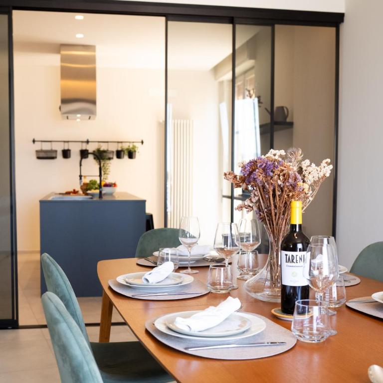 Porta delle Egadi appartamento deluxe con vista By Sicily Home Solutions - Two-Bedroom Apartment - 70