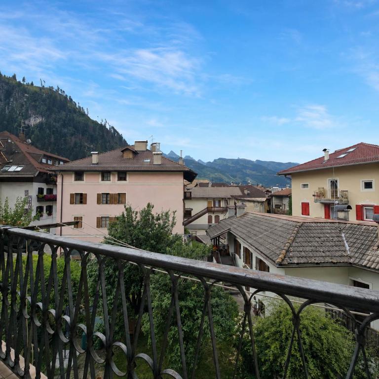 Casa Dolomitica - Alpine Stay Apartments - Appartamento con 3 Camere da Letto - 2