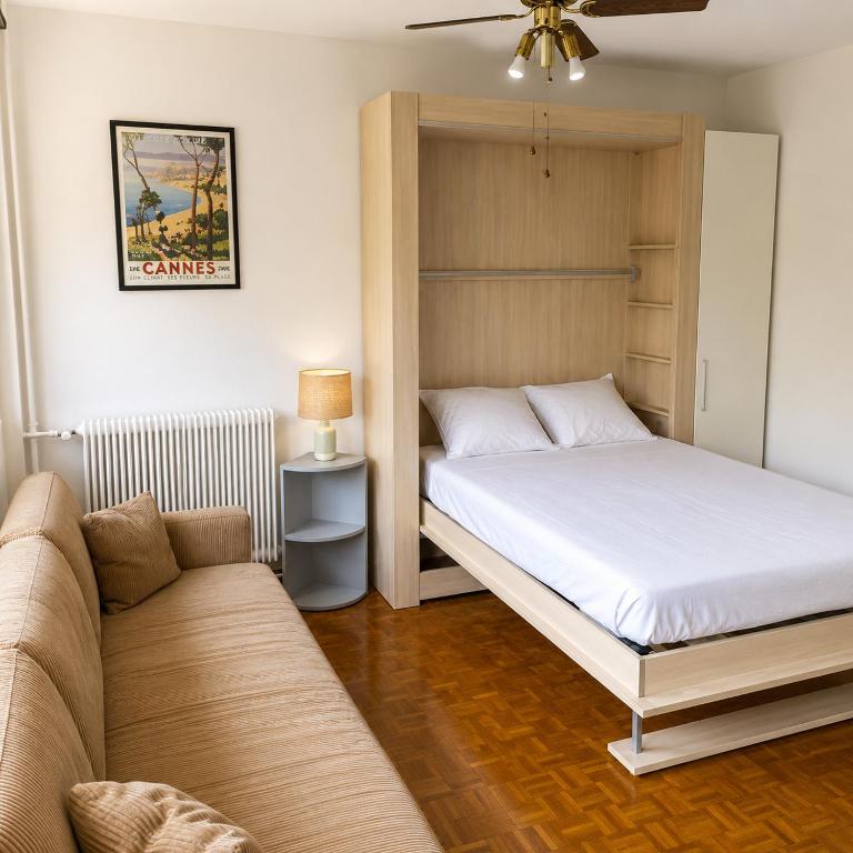 Studio Cannes Gallia by Sweet Accommodation - Studio - 4