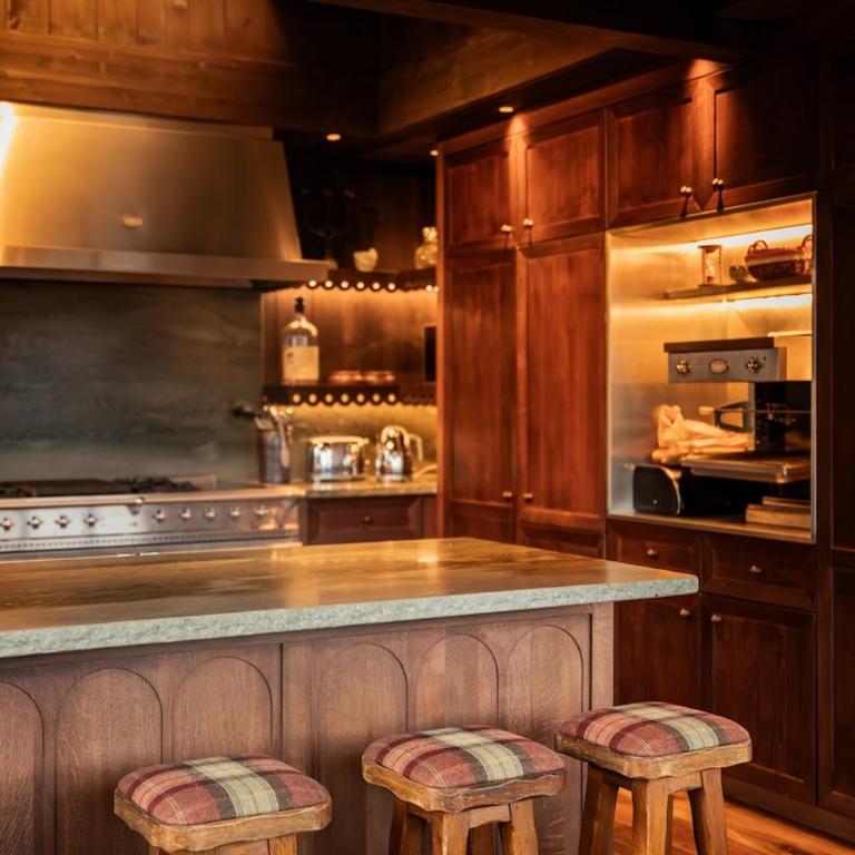 MAISON DOMINOS Chalet de Luxe 5 chambres Vue MontBlanc ,Spa, Jacuzzi, Salle de sport - Chalet - 95