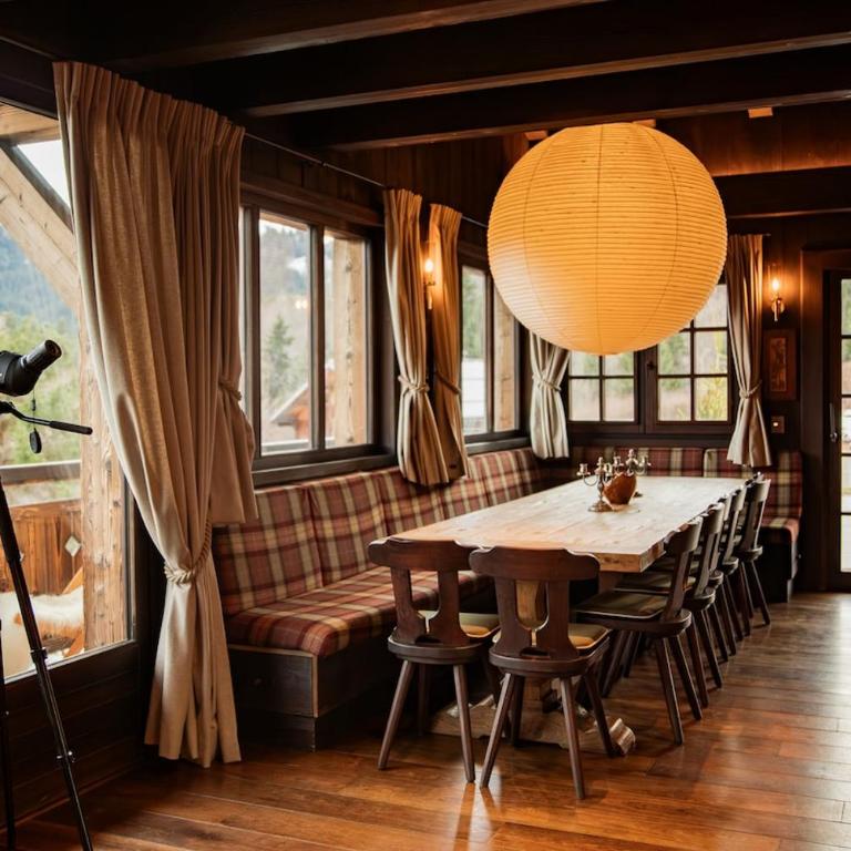 MAISON DOMINOS Chalet de Luxe 5 chambres Vue MontBlanc ,Spa, Jacuzzi, Salle de sport - Chalet - 81
