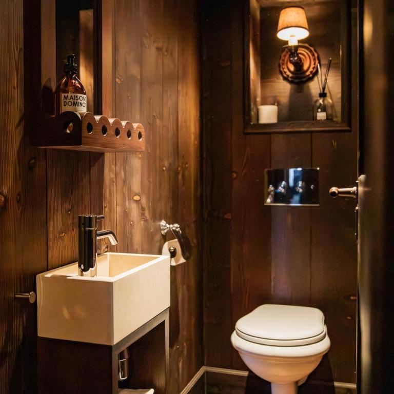 MAISON DOMINOS Chalet de Luxe 5 chambres Vue MontBlanc ,Spa, Jacuzzi, Salle de sport - Chalet - 23