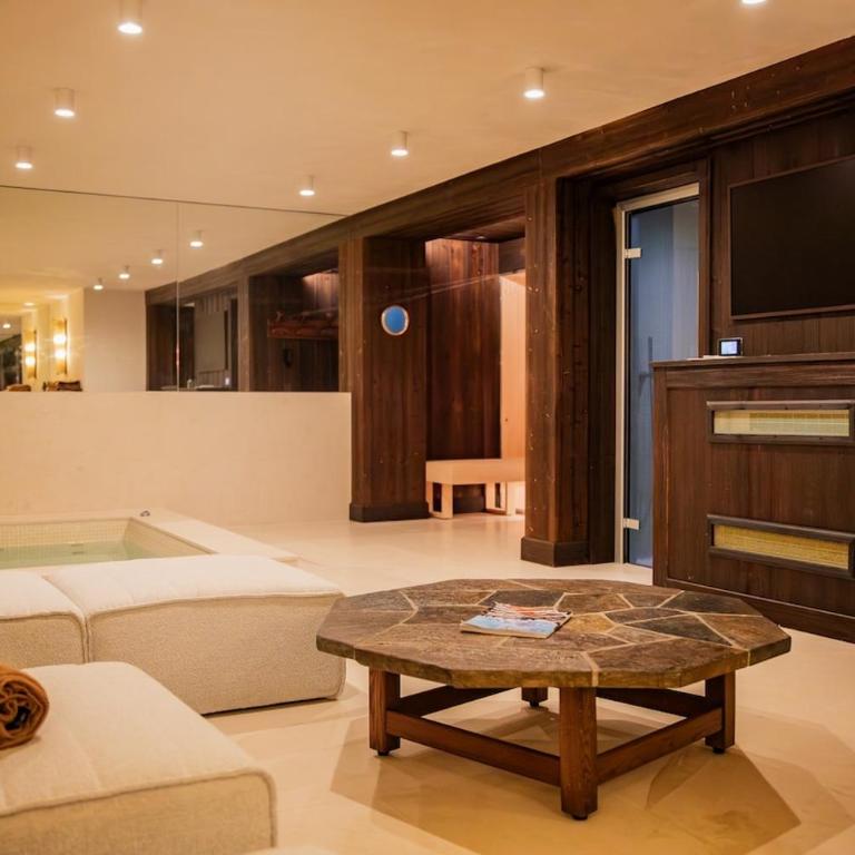 MAISON DOMINOS Chalet de Luxe 5 chambres Vue MontBlanc ,Spa, Jacuzzi, Salle de sport - Chalet - 30