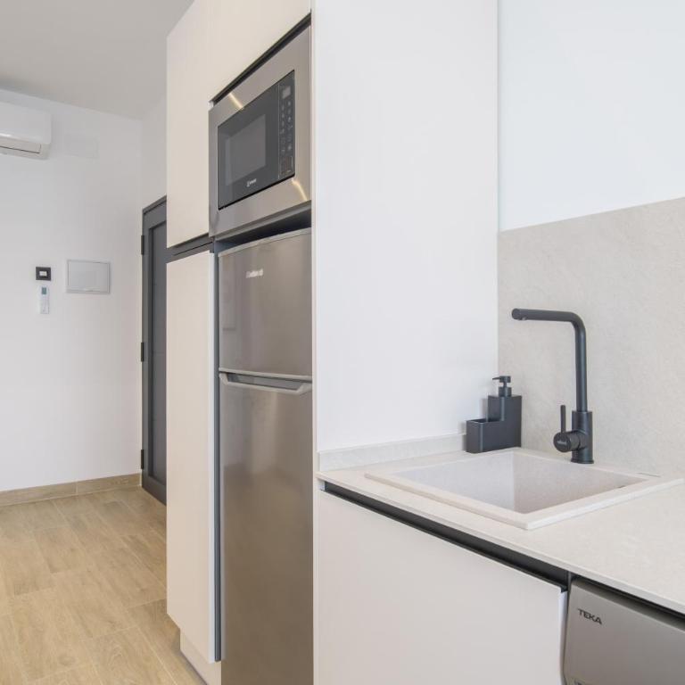 Apartamentos Surya Home Suites - Appartement avec Douche - 11